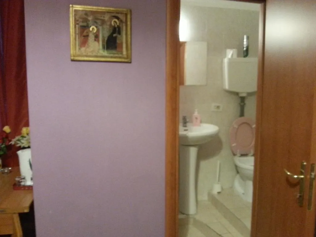 Hostel Hard Rock Rooms Rom Italien